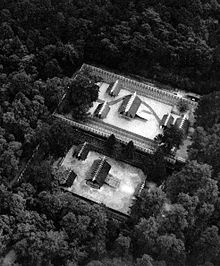 220px-Ise_Shrine_Naiku_1953-8-26_cropped.jpg